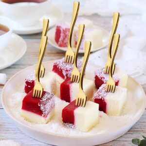 24-Pieces Gold Mini Metallic Plastic Forks - Disposable Party Tableware - Image 3
